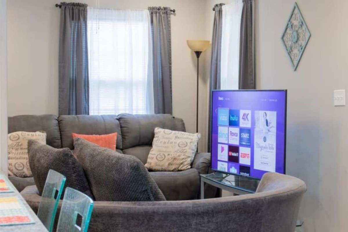 The Graduation Getaway Near Downtown & Benning Villa Columbus Luaran gambar